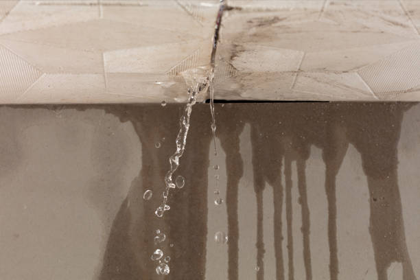 Professional Commercial Water Damage Restoration technician working in Moxahala, OH